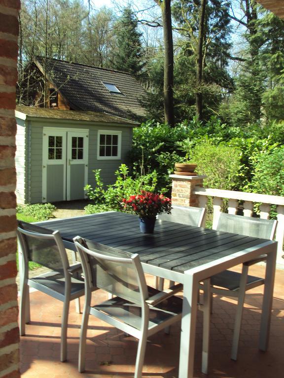 Rainbow Lodge Ursel Bagian luar foto