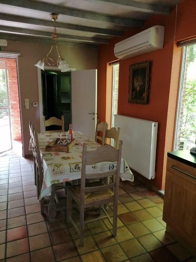 Rainbow Lodge Ursel Bagian luar foto
